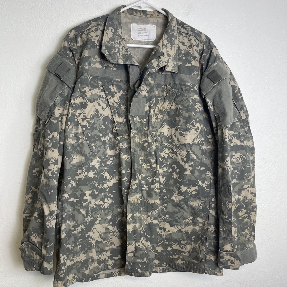 US Army ACU UCP Combat Blouse Jacket Digital Camo Medium/Long
